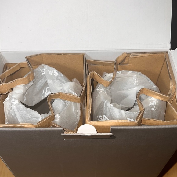 LSA Clear Red Wine Glasses, Set of 2 BNIB - Picture 7 of 11